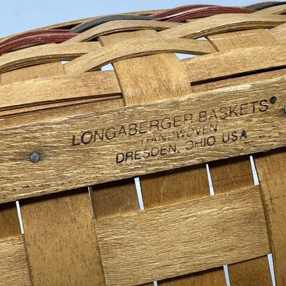 Longaberger 1997 Lunch Box with Two Cloth Liners